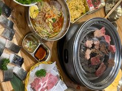 -青瓦餐厅·生鱼片·韩园烤肉(西塔店)