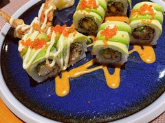 牛油果软壳蟹卷-木鱼料理