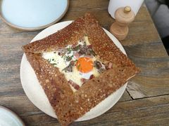 鸡蛋蘑菇熏肉荞麦可丽饼-RAC BAR(安福路店)