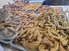 -王浩儿纪六孃甜皮鸭(乐山总店)