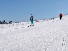 -华彬猛犸滑雪场