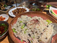 -一朵菌·野生菌探索家火锅(南亚店)