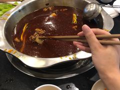 -冯记香辣兔火锅(茶店子总店)