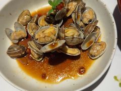 -楚山晓·湖北菜(武汉光谷K11店)