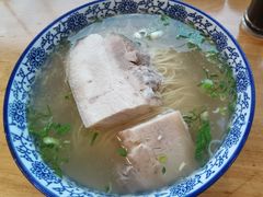 枫镇肉面-裕兴记·三虾面(西北街总店)