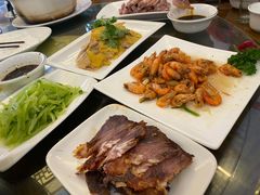 油爆河虾-三林民间传菜