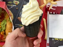 金枕榴莲华夫筒-肯德基(龙港龙跃店)