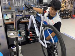 -迪卡侬(高新万达店)