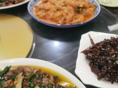 -江湖黑大兔(杨家坪店)