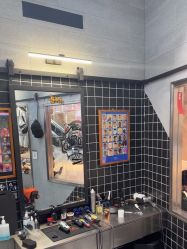 -Devilhands Barbershop男士理容店