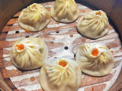 蟹粉小笼包-绿波廊(豫园店)