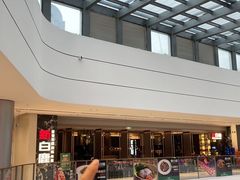 -新白鹿餐厅(滨江银泰店)