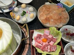 -得意咚瓜·顺德鱼生·冬瓜火锅(深圳首店)