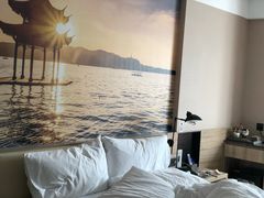 -杭州西湖湖滨银泰亚朵酒店