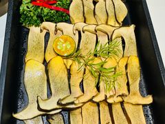 -花菇朵 ll 野生菌锅·精品滇菜(后沙峪店)