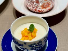 杏仁双皮奶-荣轩(新荣记环球金融中心店)