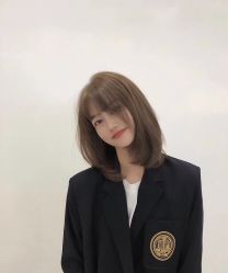 -丝语萱形象