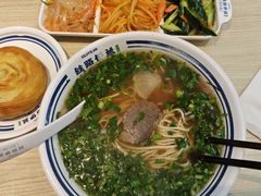 -丝路伊兰·兰州牛肉面(马连道店)