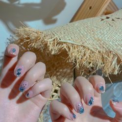 -NEW LOOK-绿麓 · 美甲美睫脱毛工作室