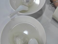鲜肉汤圆-绿杨馄饨临顿路店