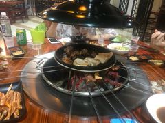 -炭虎子水浒烤肉(梦时代店)