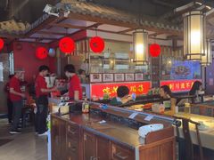 -川流不息·地道川菜·小龙虾(新松江路店)