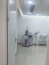 -至简医疗美容·医生集团