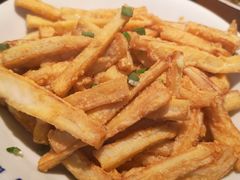 咸蛋黄炒茄子-吃饭皇帝大(解放西路店)
