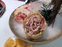 -洪氏嗨捞·猪肚鸡火锅(阳光天地店)