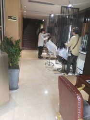 -苑苑发型设计