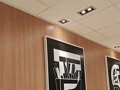 -麦当劳(西站店)