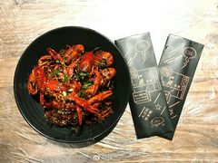 -巴厘龙虾·榜首油焖大虾(音乐学院·沿江酒馆店)