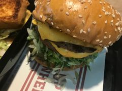 -The Habit Burger Grill 哈比特汉堡(复兴soho店)