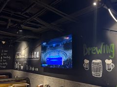 -麦凯伦烧烤·精酿超级工厂店(金桥总店)