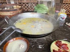 -山食炊桑拿鸡·又山私房菜