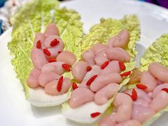 鸡子-千岛蚝高压锅生蚝·人参火锅(白云万达店)