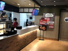 -肯德基(湾畔店)