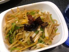 -老关东铁锅炖(上游街店)