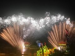 -茅山东方盐湖城景区