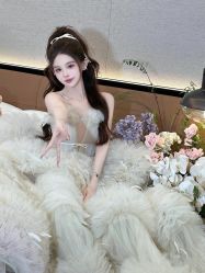 -艺憬婚纱礼服·造型(二七万达店)