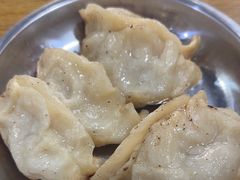 -黄阿姨锅贴大王(万航渡路店)