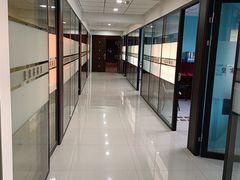 -皇家茱莉亚艺术明星训练基地