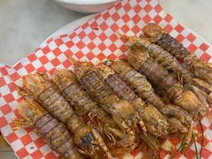 -覃记海鲜美食餐厅