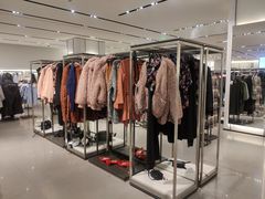 -ZARA(熙地港店)