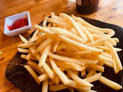 -酤居湖景音乐餐吧(安宁店)