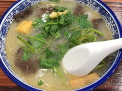 -苏生鸭血粉丝(鹿鸣路店)