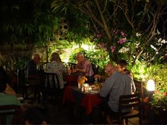 -Dash Teak House