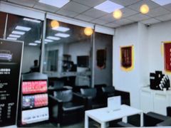 -TESLA 特斯拉(深圳坂田特斯拉中心)