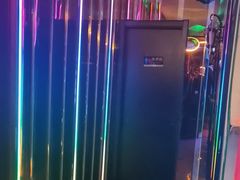 -路边边.炒菜烧烤.音乐餐厅(良乡长虹店)