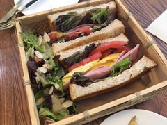 芝士火腿水波蛋松饼-AFS Cafe & Canteen(闽江二路店)